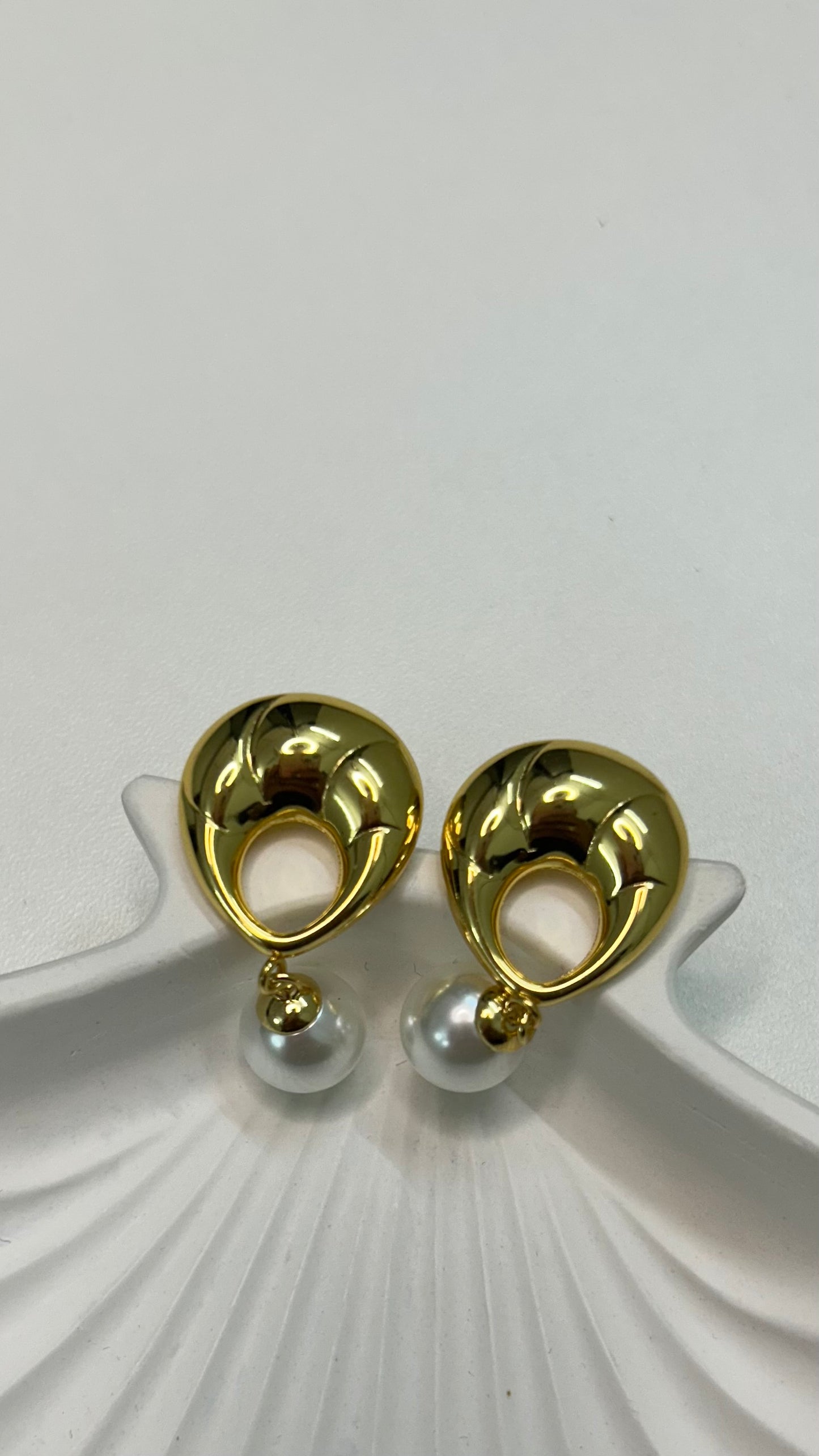 Golden Whirl Studs
