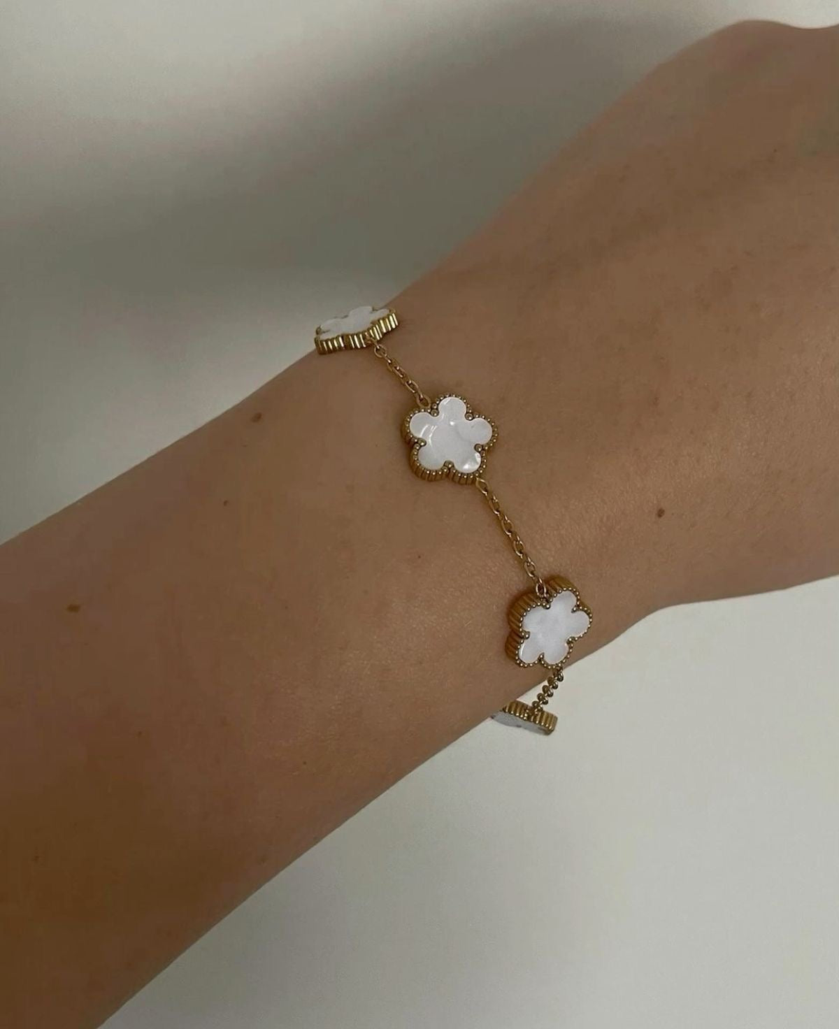 Ivory Flora Bracelet