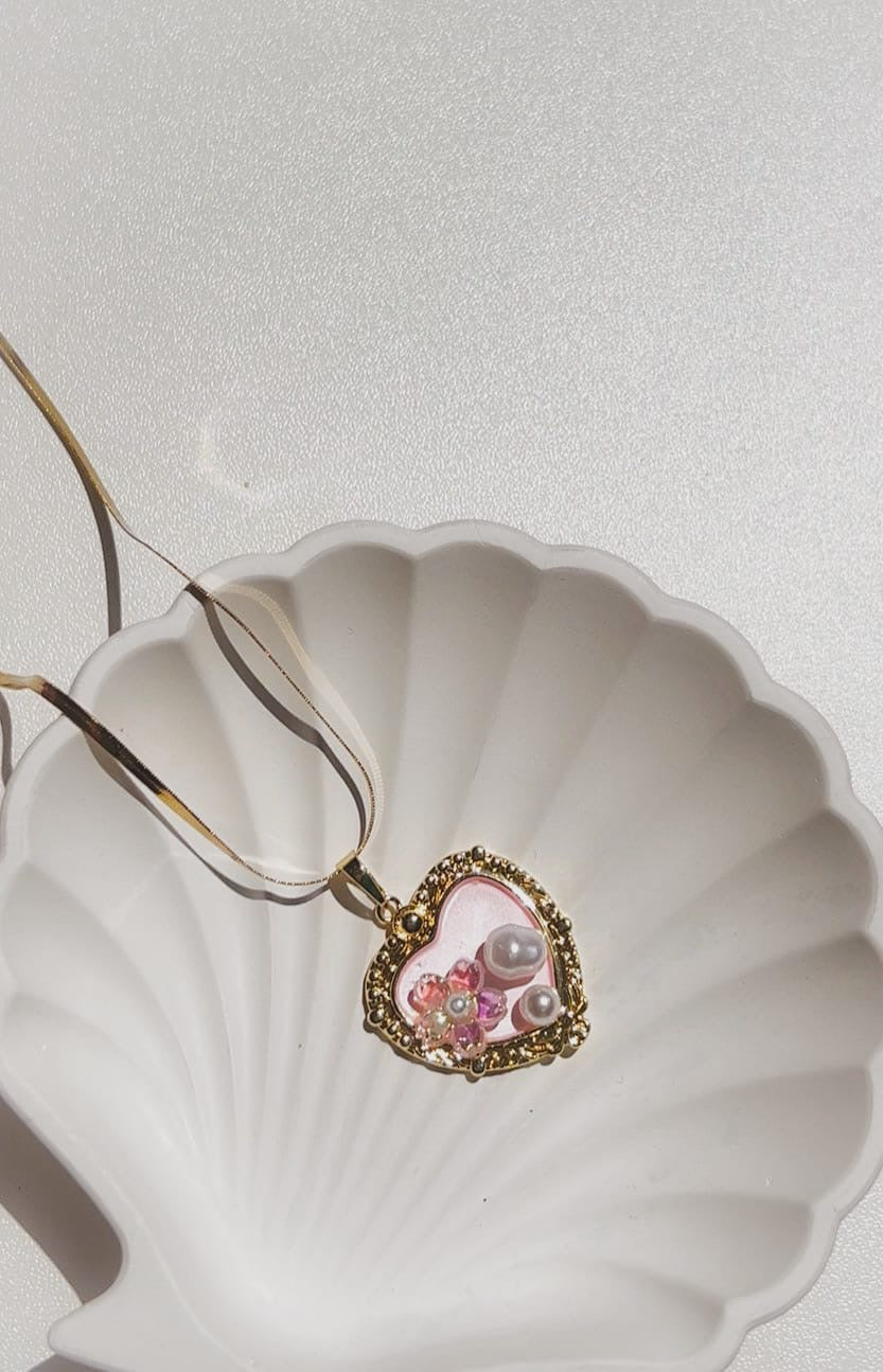 Pearl Garden Heart Necklace