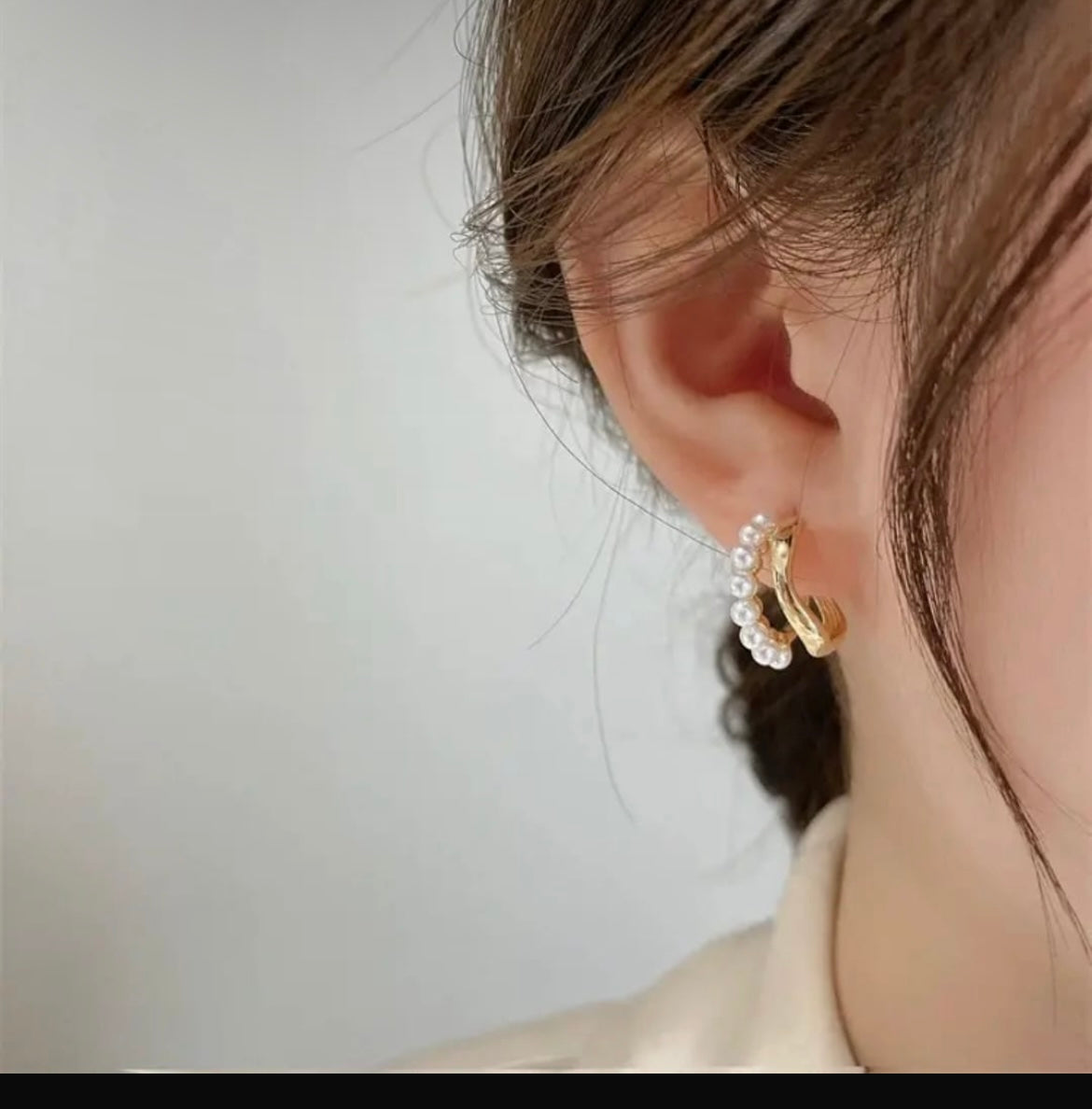 Pearl Studs