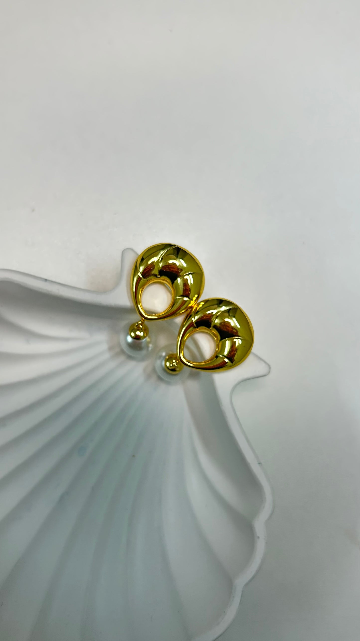 Golden Whirl Studs