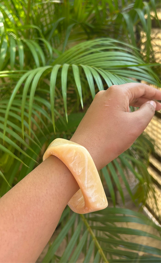 Peach Glow Bangle