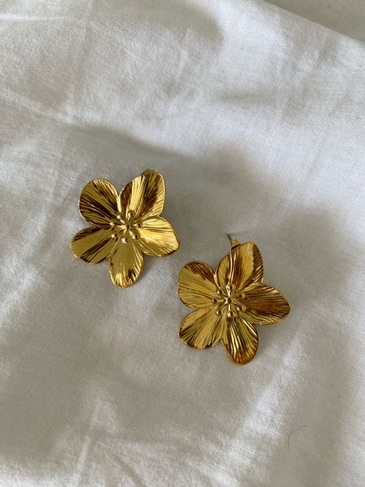 Aspen Flower Studs