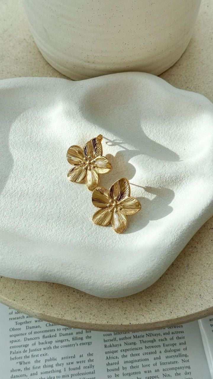 Aspen Flower Studs