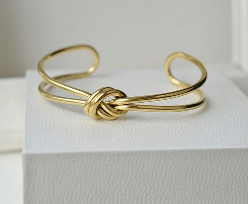 The Knot Cuff