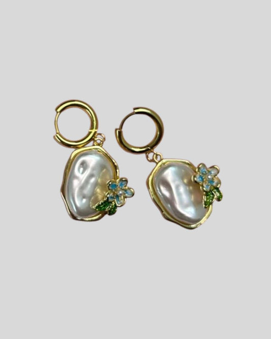 Golden Garden Hoops